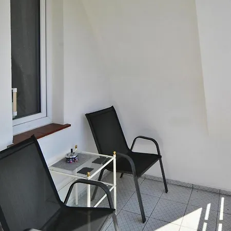 Апартаменты Comfortable, 2-Level Apartment By The River Колобжег