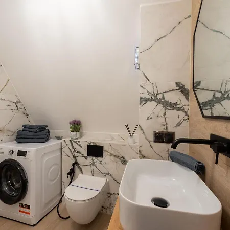 In Ko Obrzeg Near Seaside Appartamento Kołobrzeg